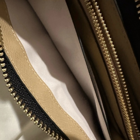 Kate Spade Dark Beige/Tan and Black Zip Wallet - Picture 9 of 11